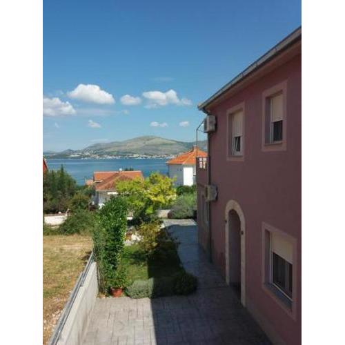 Apartment in Okrug Gornji with sea view, terrace, air conditioning, W-LAN 5054-2