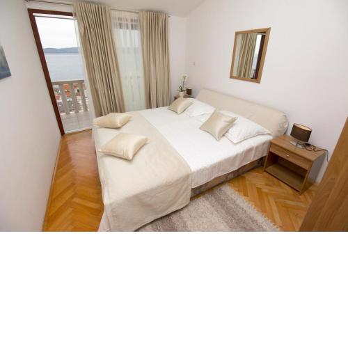 Apartment in Pisak with sea view, balcony, air conditioning, WiFi 3340-4