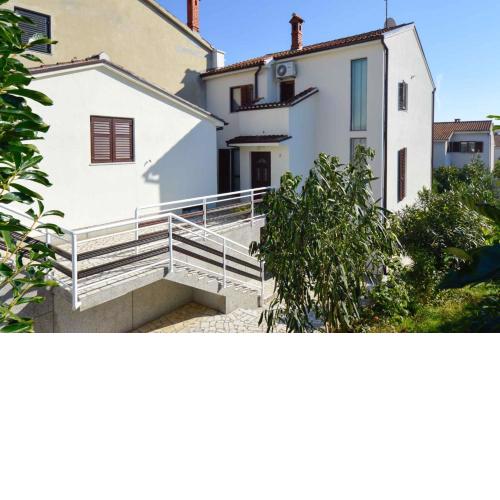 Apartment in Pula/Istrien 11128