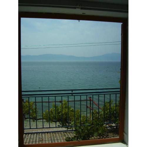 Apartment Inga - right at the beach