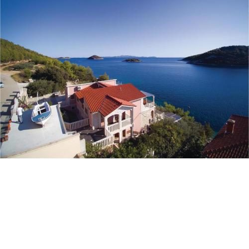 Apartment Karbuni bb II