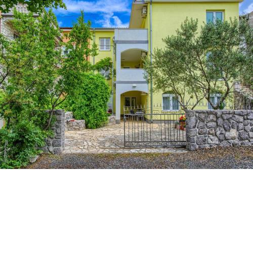 Apartment Kraljevica 17589b