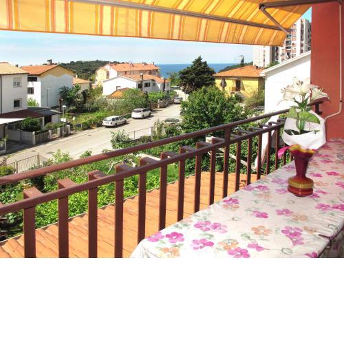 Apartment Lina - PUL305