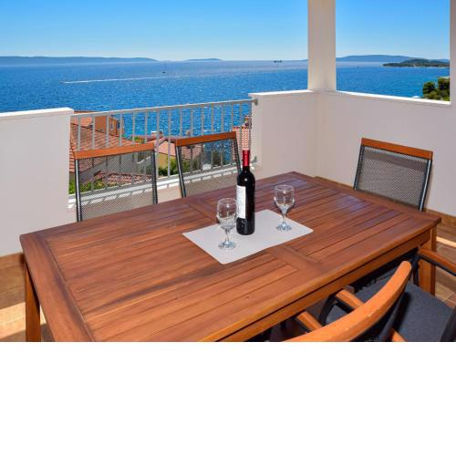 Apartment Lucija-2