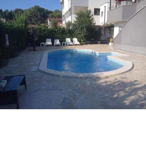 Apartment Luka with pool