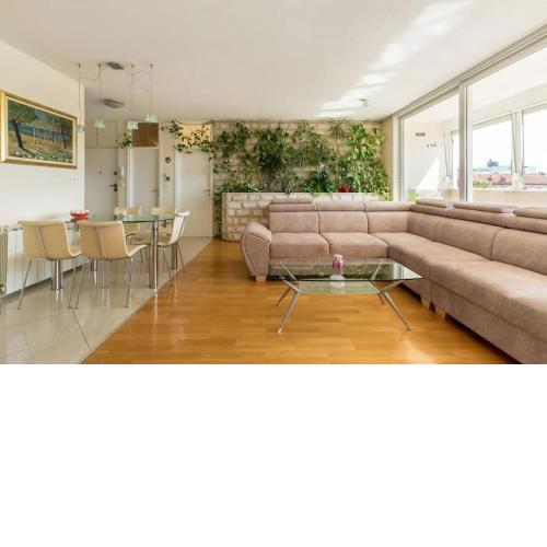 Apartment Maja