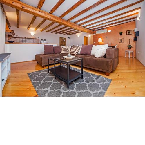 Apartment Marconi