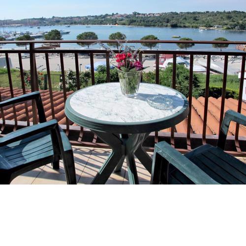Apartment Maria - PUL 350