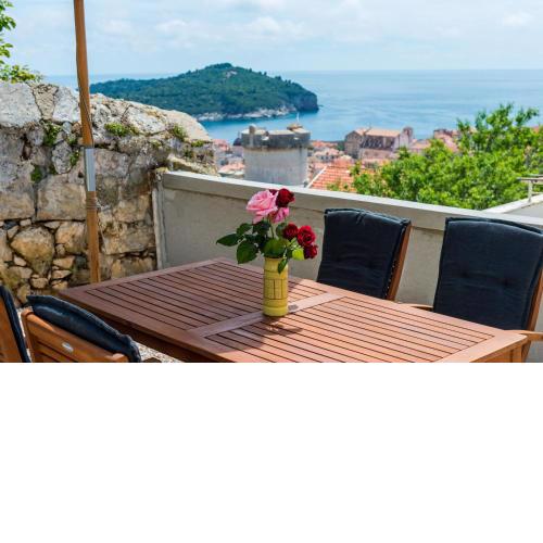 Apartment Marija close to Old Town