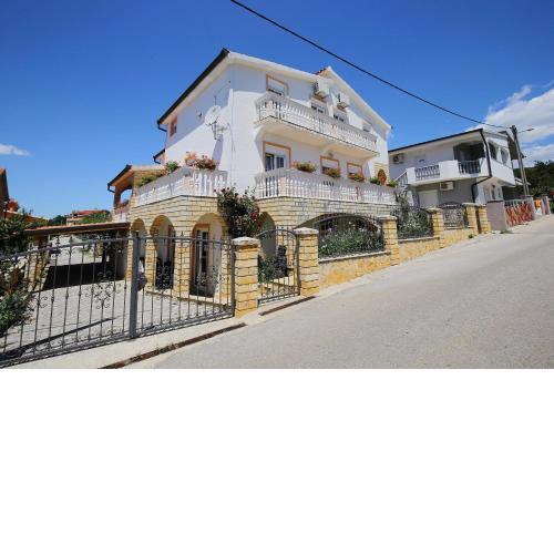 Apartment Maslenica 6572c
