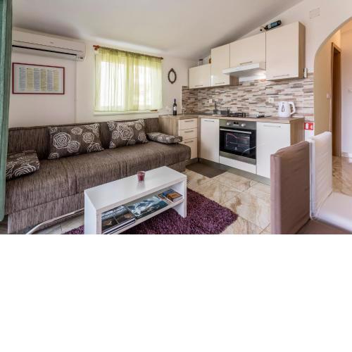 Apartment More