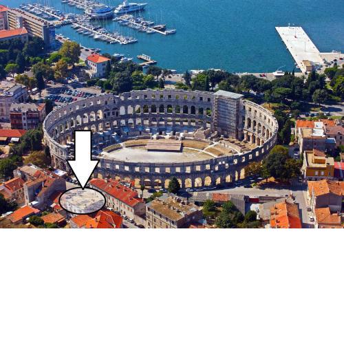 Apartment Next To Amphitheatre