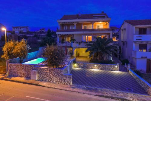 Apartment Novalja 9334d