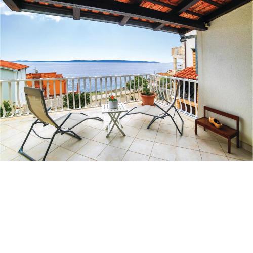 Apartment Okrug Gornji with Sea View 1