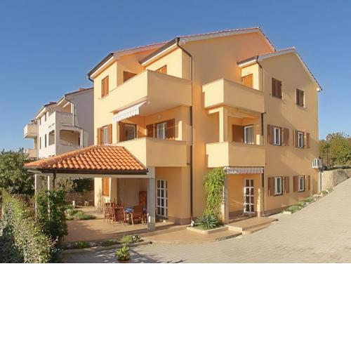 Apartment Omanović