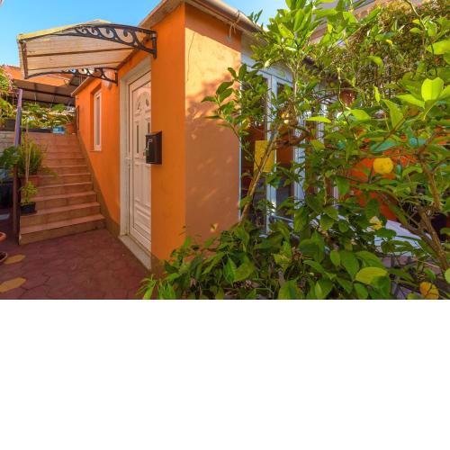 Apartment Orange - garden terrace