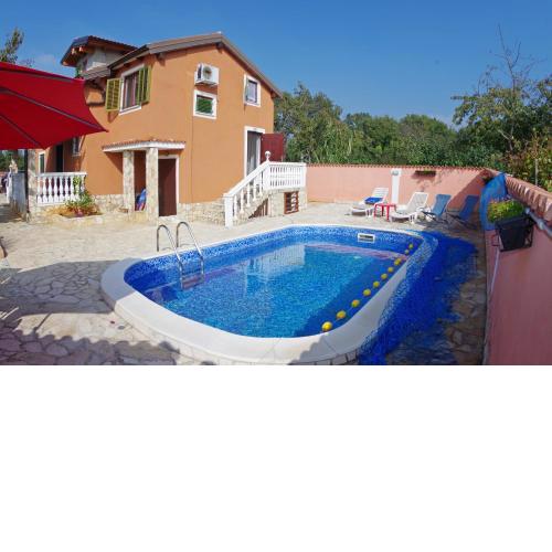 Apartment Sami, private pool and summer kitchen