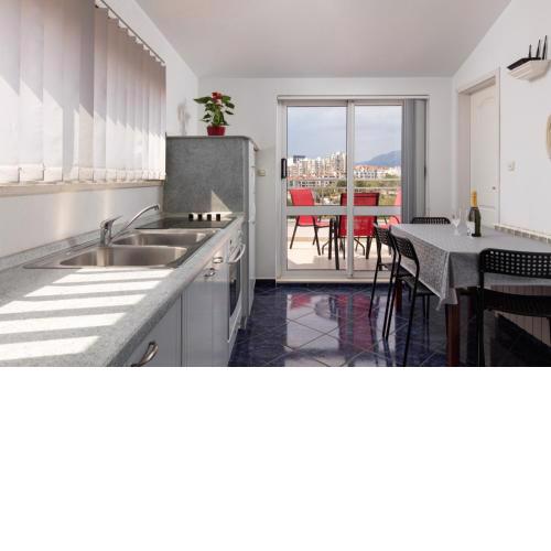 Apartment Sea View