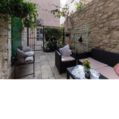 Apartment Sen - 130 m from sea
