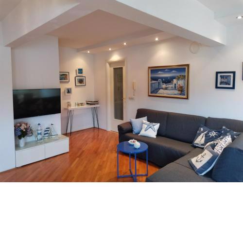 Apartment Sole