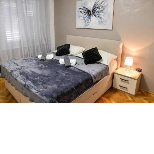 Apartment Summer Breeze