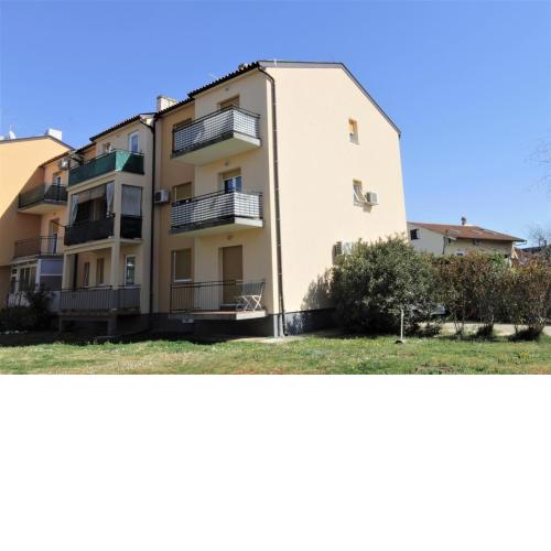 Apartment Tina