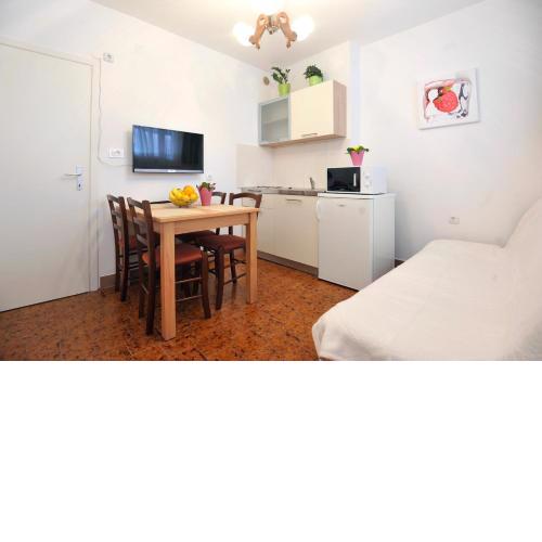 Apartment Val 2