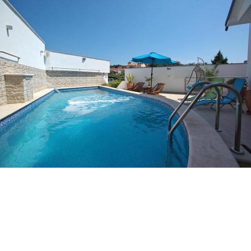 Apartment Villa Holiday II