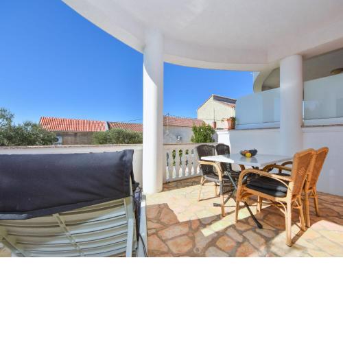 Apartment Villa Karolina-1