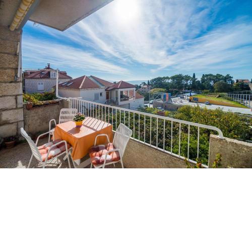 Apartment Zana