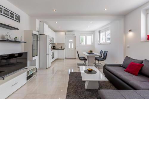 Apartments Amore