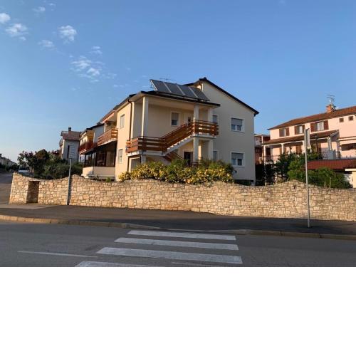 Apartments Ana