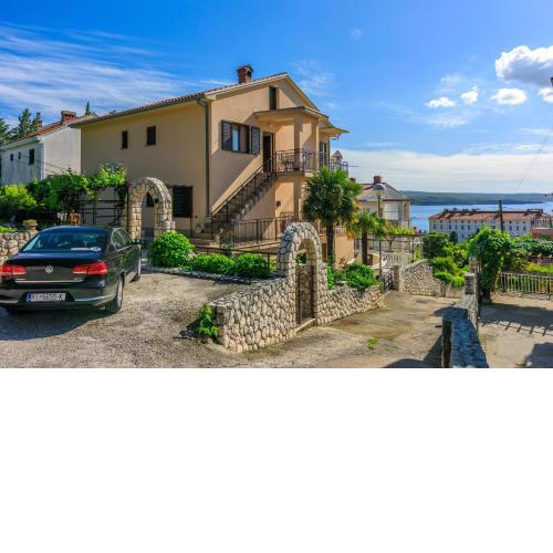 Apartments and Room Ruzica