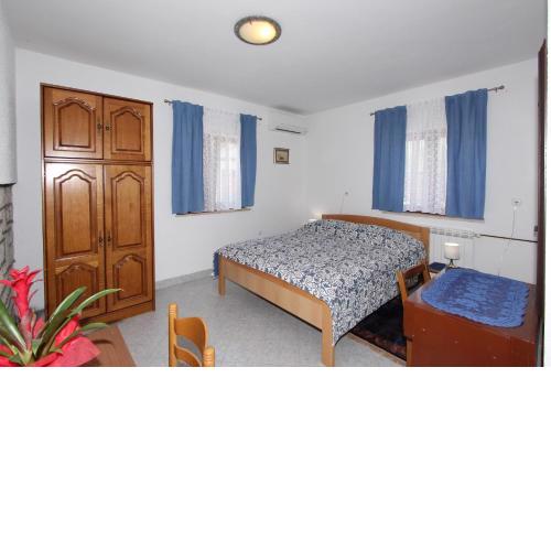 Apartments and Room Silvana