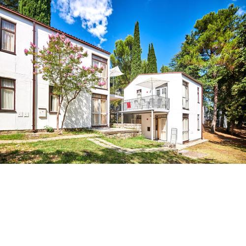 Apartments Astra Plava Laguna