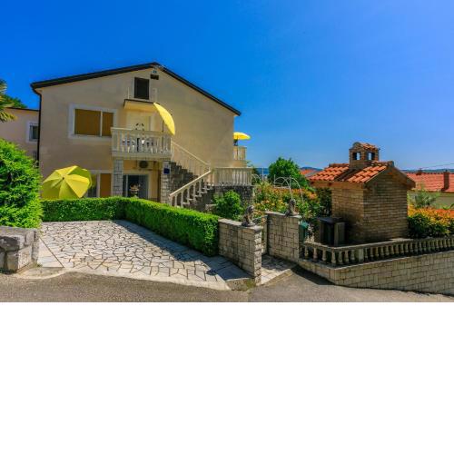 Apartments Bella