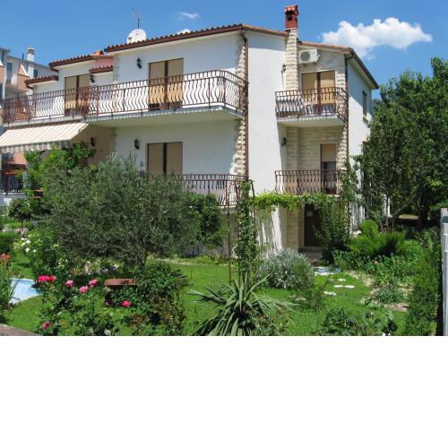 Apartments Božana - with parking