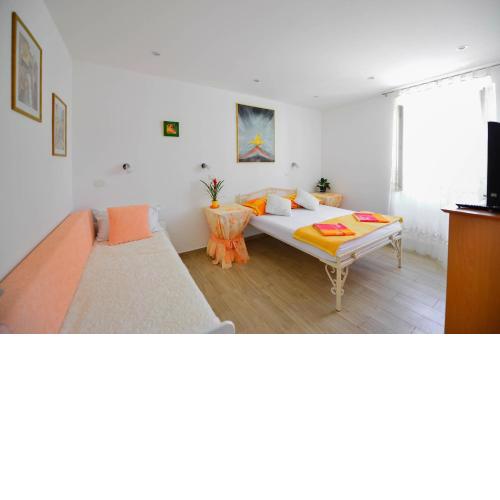 Apartments Bulovic
