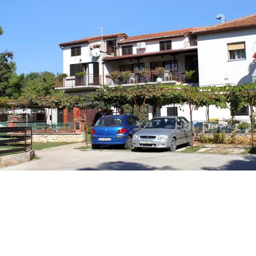 Apartments by the sea Banjole, Pula - 3002