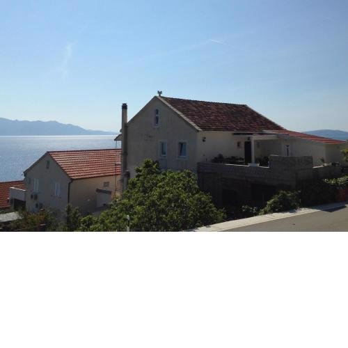 Apartments by the sea Brist, Makarska - 15443