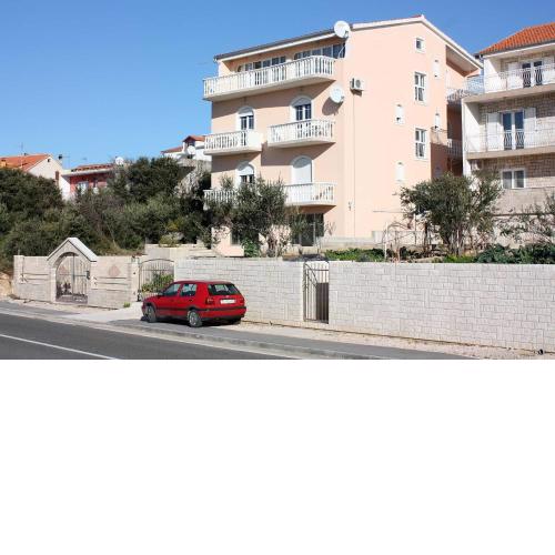 Apartments by the sea Brodarica, Sibenik - 4835