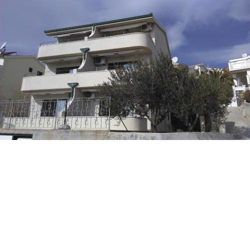 Apartments by the sea Businci, Ciovo - 12414