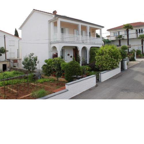 Apartments by the sea Malinska (Krk) - 5283