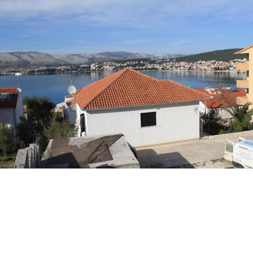 Apartments by the sea Okrug Gornji, Ciovo - 8663