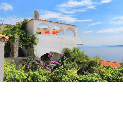 Apartments by the sea Pisak, Omis - 1006