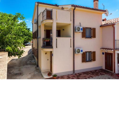 Apartments by the sea Porat, Krk - 19272