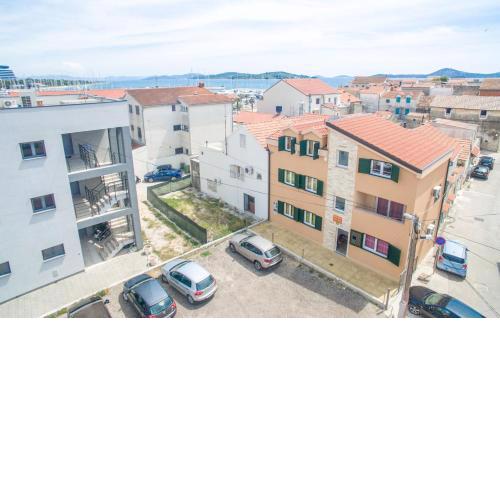 Apartments by the sea Vodice - 16249