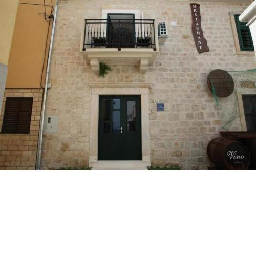 Apartments by the sea Vodice - 16823
