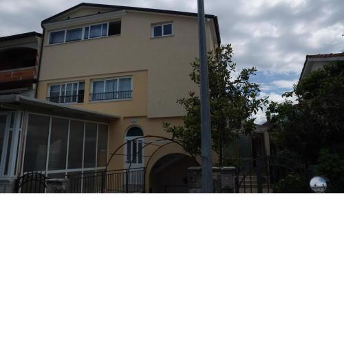 Apartments Divina