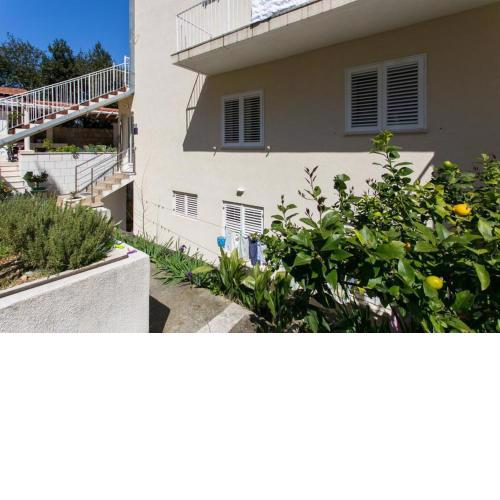 Apartments Eva